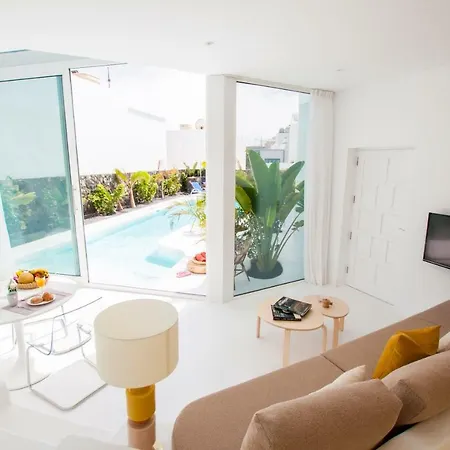 Aqua Blanca Boutique Punta Mujeres